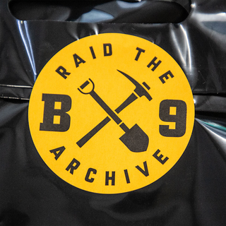 V/A - Bridge Nine: Raid The Archive Mystery Box 