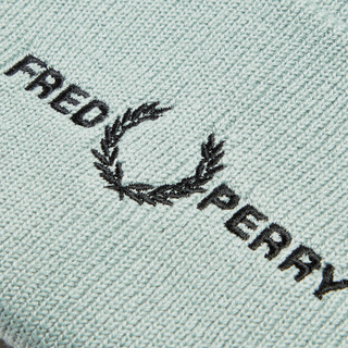 Fred Perry - Graphic Beanie C4114 silver blue 959