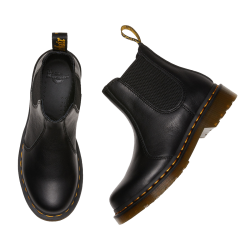 Dr. Martens - 2976 Chelsea Boot Black Virginia