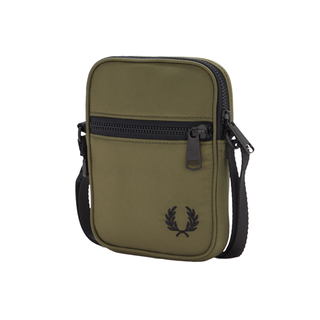 Fred Perry - Ripstop Side Bag L6266 Unifrom Green Q55
