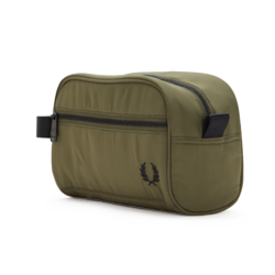 Fred Perry - Ripstop Wash Bag L6268 Uniform Green Q55