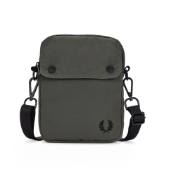 Fred perry tonal tipped side bag sale