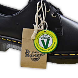 Dr. Martens - VEGAN 1461 black 3-eye shoe (yellow stitches)