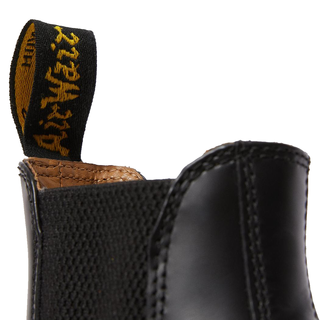 Dr. Martens - 2976 YS Chelsea boot black smooth (gelbe Naht)